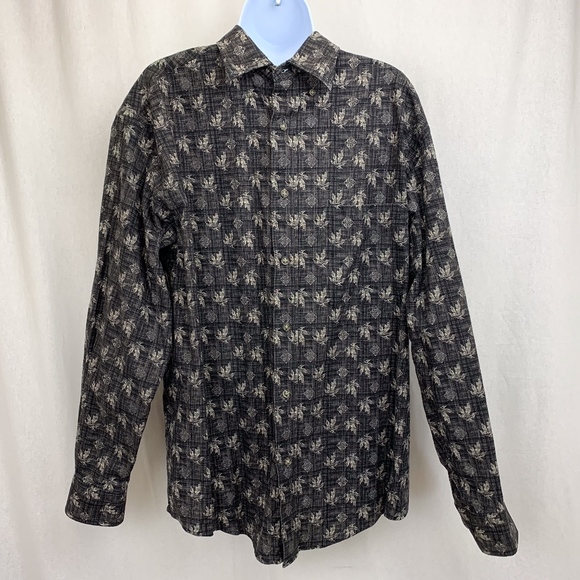 Munsingwear Other - Munsingwear Leaf Print Button Down Shirt